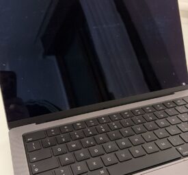 Apple MacBook Pro - M1 Pro